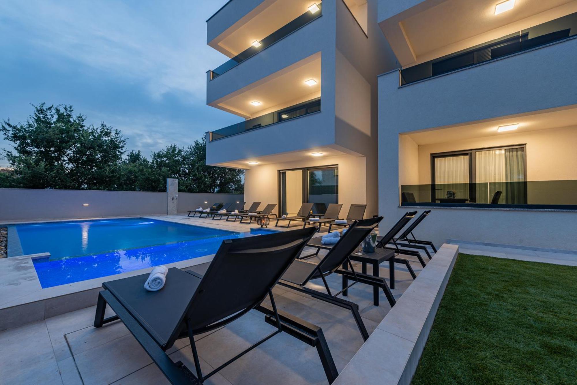 Apartments Menalo Elegance Zaton  Exterior photo