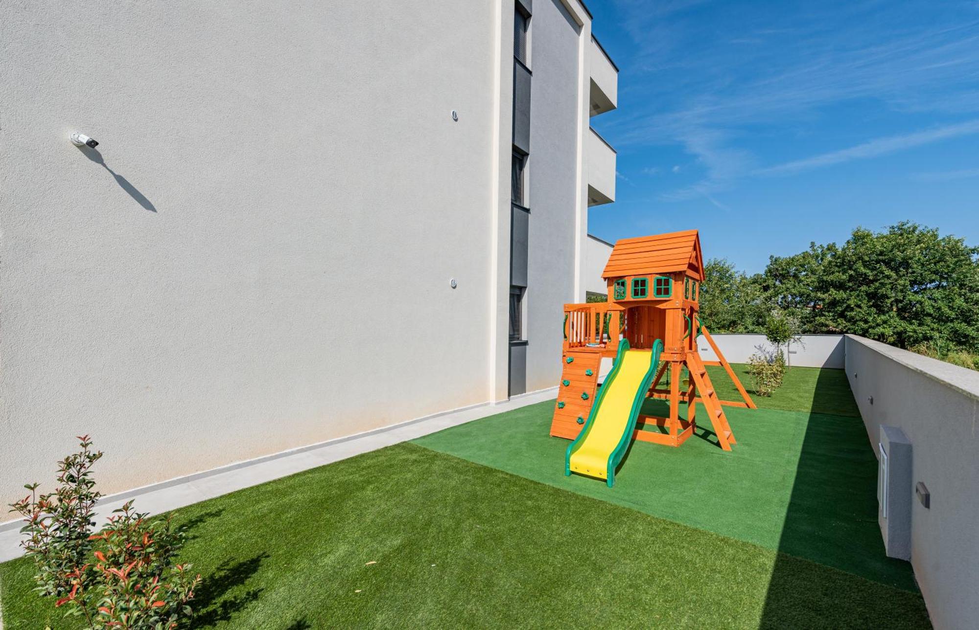 Apartments Menalo Elegance Zaton  Exterior photo