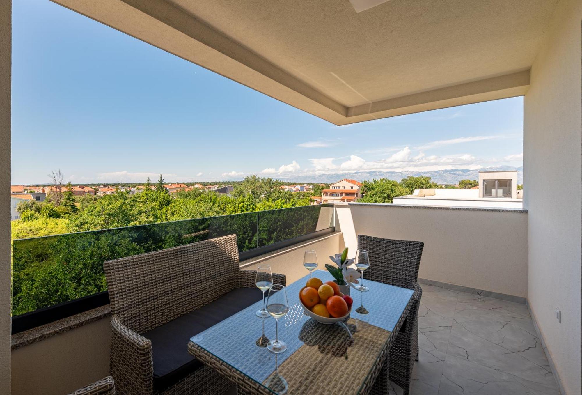 Apartments Menalo Elegance Zaton  Exterior photo